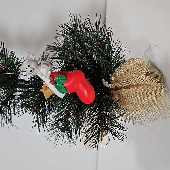 House of Lloyd Christmas Around the World Mischeeseous Mice X-mas Tree Ornament - Picture 1 of 7